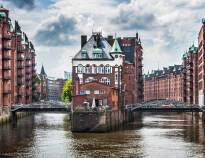 Hamburg is calling! You can reach the attractions in 20 minutes by public transport.
