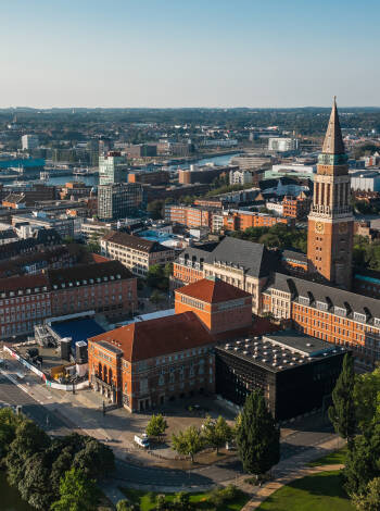 Hotel Berliner Hof Kiel ligger centralt i hamnstaden.