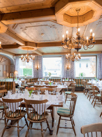 Im Restaurant können Sie regionale Gerichte mit authentischem österreichischem Charme genießen