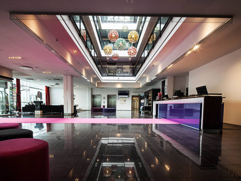 På Scandic Sluseholmen bor ni i sydvästra Köpenhamn och erbjuds gratis parkering.