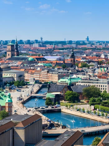 The hotel is close to Copenhagen, which offers plenty of history, culture and shopping