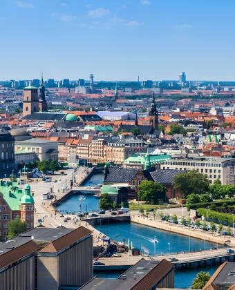 Hotellet ligger i nærheten av København, som byr på en rik mengde historie, kultur og shopping.
