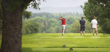 Spela på en av Sveriges främsta golfbanor.