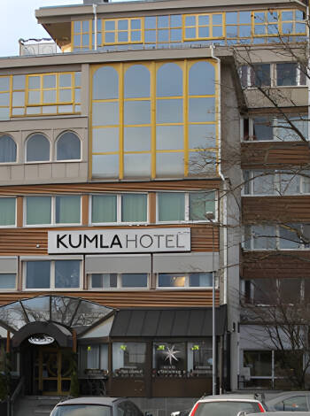 Das Kumla Hotel ist strategisch gut geeignet, wenn Sie nach Mittelschweden, genauer gesagt nach Närke in Svealand, reisen.
