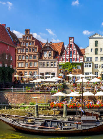 Besøg den historiske by, Lüneburg, som bl.a. er kendt for sin gamle bydel og de mange gotiske bygninger.