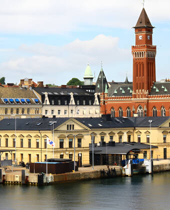 Hotellet ligger bare 15 km. sør for Helsingborg hvor dere kan shoppe og dra på sightseeing