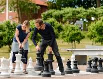 During your stay you can play petanque, chess, tennis and much more