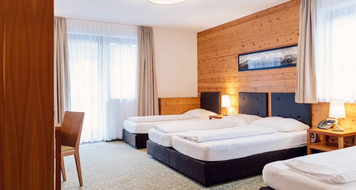 Doppelzimmer m. 2 Extrabetten