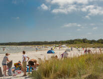 Få hundrede meter fra Hotel Balka Strand finder du fantastiske strande.