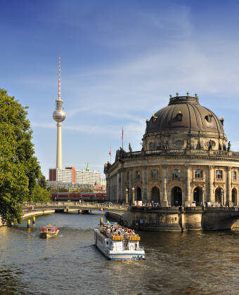 The hotel offers a quiet and comfortable base for a wonderful city break in Berlin