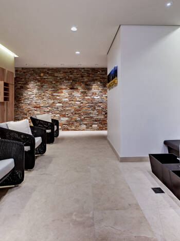 During your holiday, you can also use the hotel's fitness area or simply relax in the inviting wellness area.