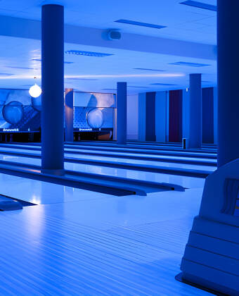 Während Ihres Aufenthaltes haben Sie die Möglichkeit, Bowling und Shuffleboard zu spielen.