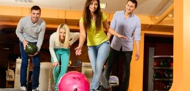 Bowlinghallen på hotellet är perfekt för familjeunderhållning och gruppaktiviteter.