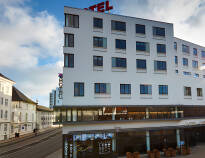 Hotel Cabinn Aalborgs centrale placering gør det nemt og hurtigt at komme ind til Aalborg centrum.