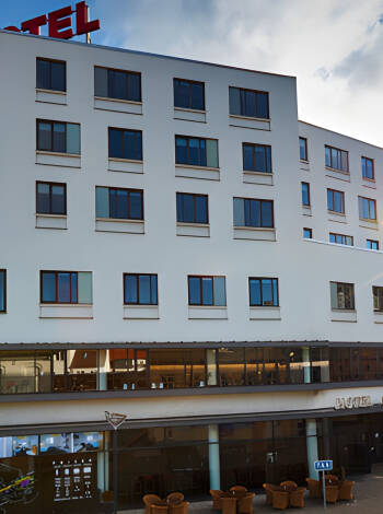 Hotel Cabinn Aalborgs centrala läge gör att det är enkelt att upptäcka stadens centrum.