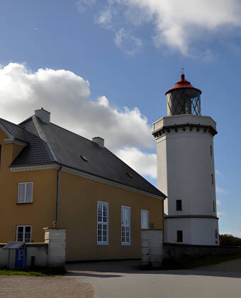 Der Leuchtturm von Hanstholm ist eines der vielen schönen Gebäude, die Sie in Nordjütland entdecken können.