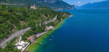 Hotel Antico Monastero enjoys a scenic and quiet location in Toscolano Maderno, close to Lake Garda