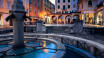 Machen Sie einen Ausflug nach Riva del Garda, einer der größten und beliebtesten Städte der Region.