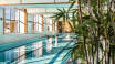 Hotellets spaområde byder bl.a. på en 25 meter lang swimmingpool, boblebad og sauna.