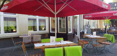 In summer, you can enjoy the restaurant's delectable offerings on the hotel terrace.