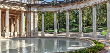 Detta 4-stjärniga hotell ligger i hjärtat av den toskanska kurorten Montecatini Terme.