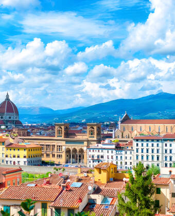 The beautiful Tuscan capital, Florence, is an obvious destination when you are on holiday in Montecatini Terme.