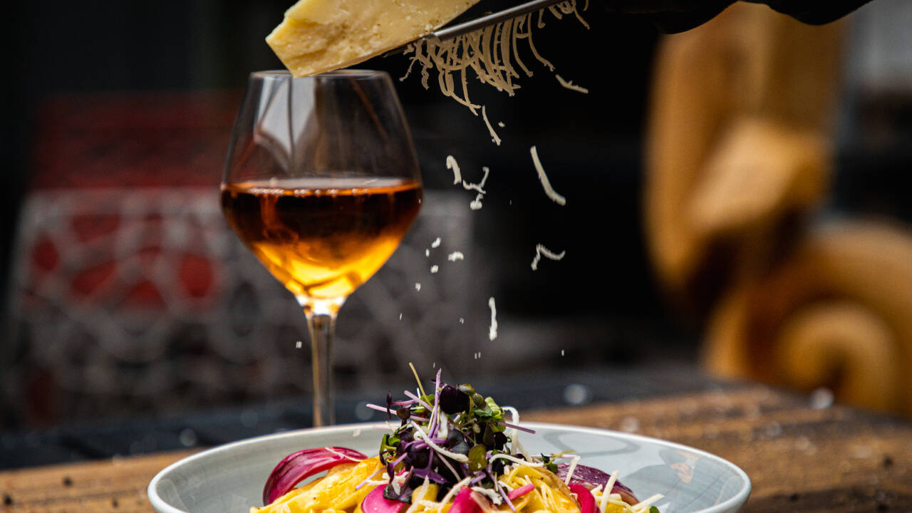 Oppholdet ditt på Hotel Sønderborg Strand inkluderer deilig middag hver kveld.