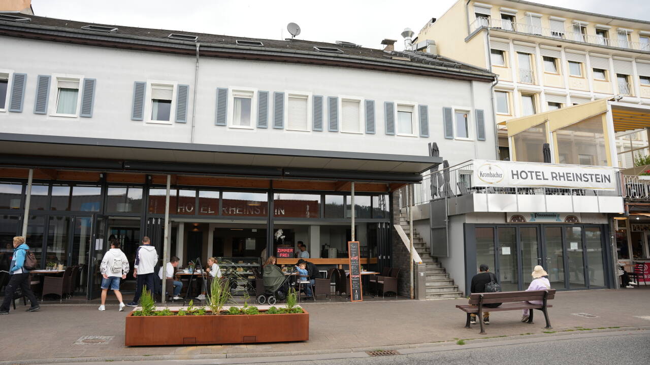 Hotel Rheinstein er et komfortabelt 3 stjernet hotel, hvor du kan slappe af – og nyd en 3 retters middag inkluderet i opholdet.