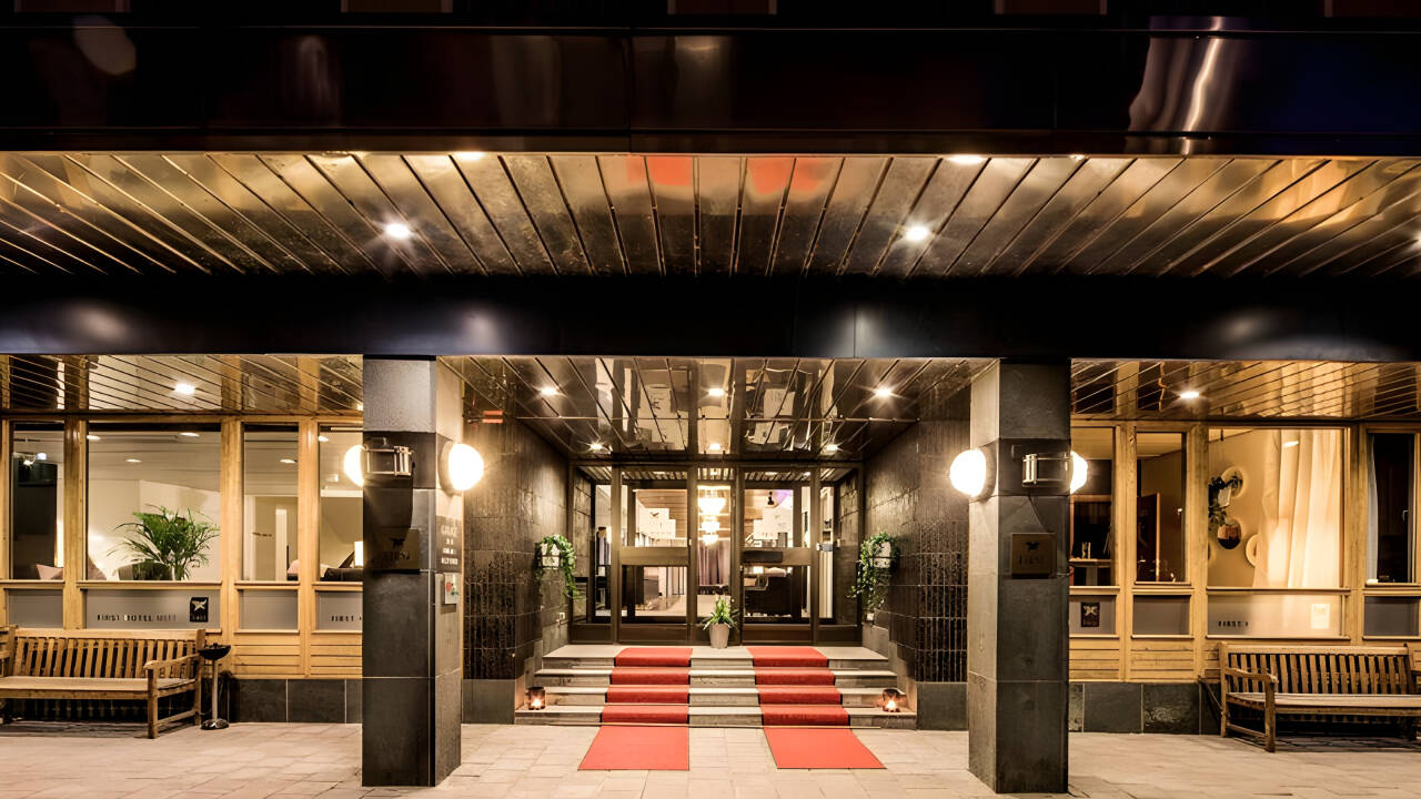 Das moderne und stilvolle First Hotel Witt liegt zentral in Kalmar.