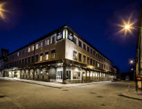 Det moderne og stilfulde First Hotel Witt ligger centralt i Kalmar i gåafstand til de fleste af byens seværdigheder.