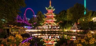 Ein Besuch der bezaubernden Tivoli-Gärten ist ein Muss für einen unvergesslichen Tag.
