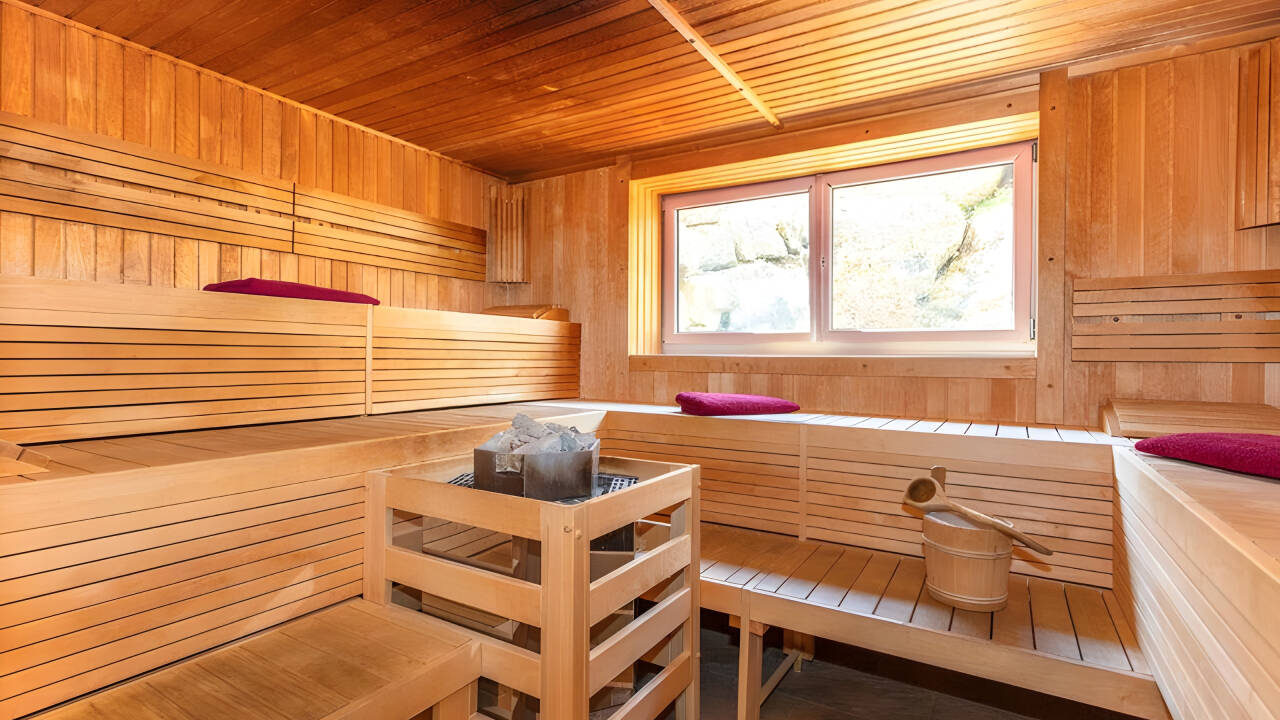 The wellness area offers soothing spaces for pure relaxation and regeneration.
