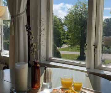 Das Hotel hat einen gemütlichen Entspannungsbereich, wo Sie das Urlaubsleben mit Whirlpool, Dampfbad und Sauna so richtig genießen können.