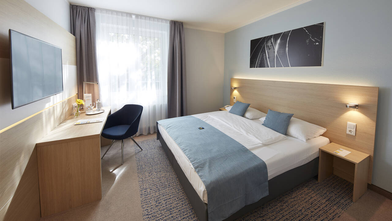 Hotellets flotte og moderne værelser er alle indrettet med air condition og tilbyder gratis Sky-kanaler.