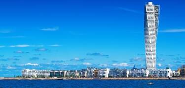 Sie haben gute Möglichkeiten, verschiedene Städte und Orte zu besuchen: Smygehuk, Skanör, Falsterbo, Malmø und schließlich København.