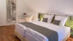 Die Zimmer im Eurostrand Resort sind stilvoll, komfortabel und modern eingerichtet.