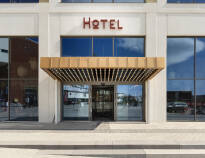 Nyd en herlig 4-stjernet ferie på dette spritnye hotel, beliggende direkte i Åby Arena, syd for Göteborg.