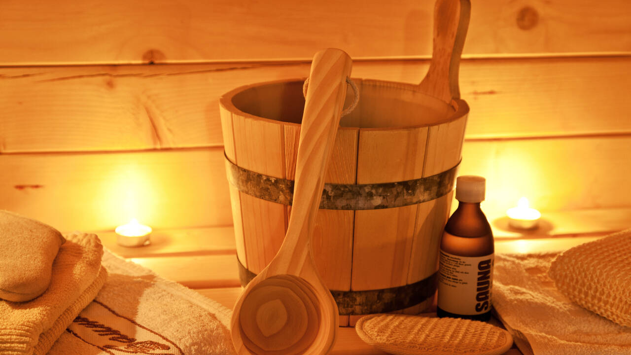 I ert hotellpaket ingår gratis bruk av hotellets bastu och relaxavdelning, samt gym.
