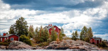 Umeå är omgivet av vacker natur med stora möjligheter till vandring, skidåkning och utflykter i skärgården.
