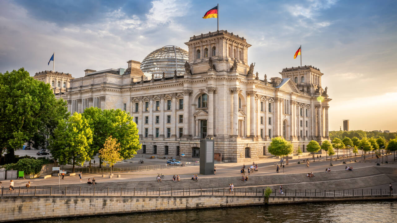 Regeringskvarteret, Sejrssøjlen og Brandenburger Tor ligger kun en kort gåtur fra hotellet.