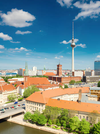 Stay close to the capital without the noise. Day trips to Berlin are easy.