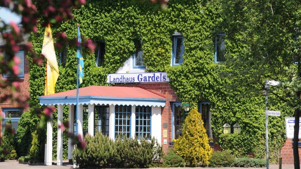 Varmt välkomna till det 4-stjärniga Ringhotel Landhaus Gardels i Nordtyskland.