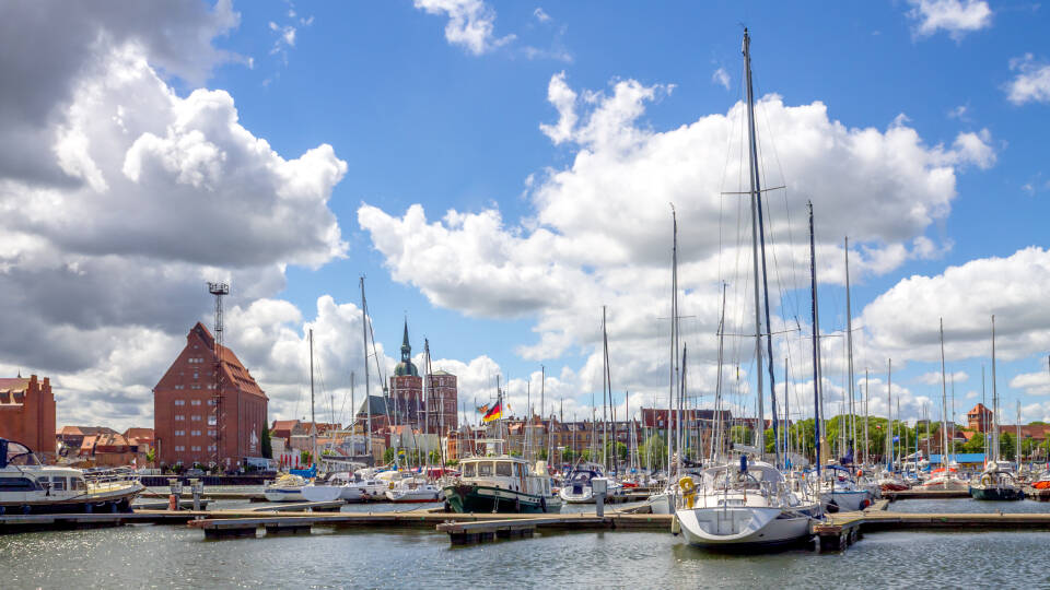 Whether it's the harbor or the old town - you can reach almost all the sights with just a few steps from the hotel.