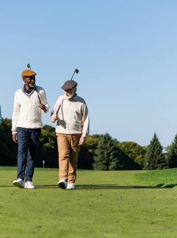 Spela på Tyrifjord Golf Club, känd för sin excellens.