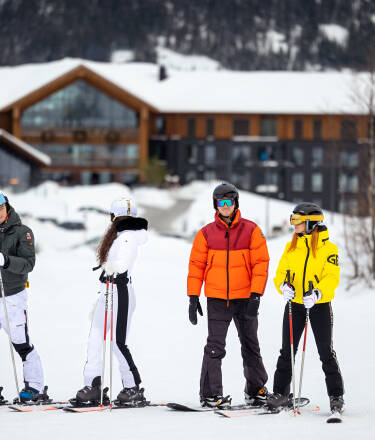 Das Fyri Resort liegt gleich in der Nähe des Skigebiets Hemsedal und wurde von den World Ski Awards als Norwegens bestes Skihotel 2020 ausgezeichnet.