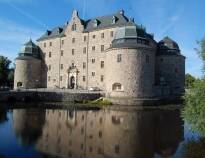 Take the opportunity to go on an excursion to Örebro, where you can visit the city's old castle.