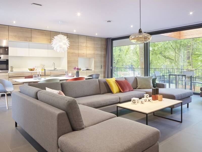 Du bor i moderne, velutformede leiligheter og lodger hvor alt er på plass for en enkel og komfortabel ferie.