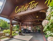 Ringhotel Celler Tor bjuder på en hög komfortnivå med inbjudande faciliteter och serviceinriktad personal.
