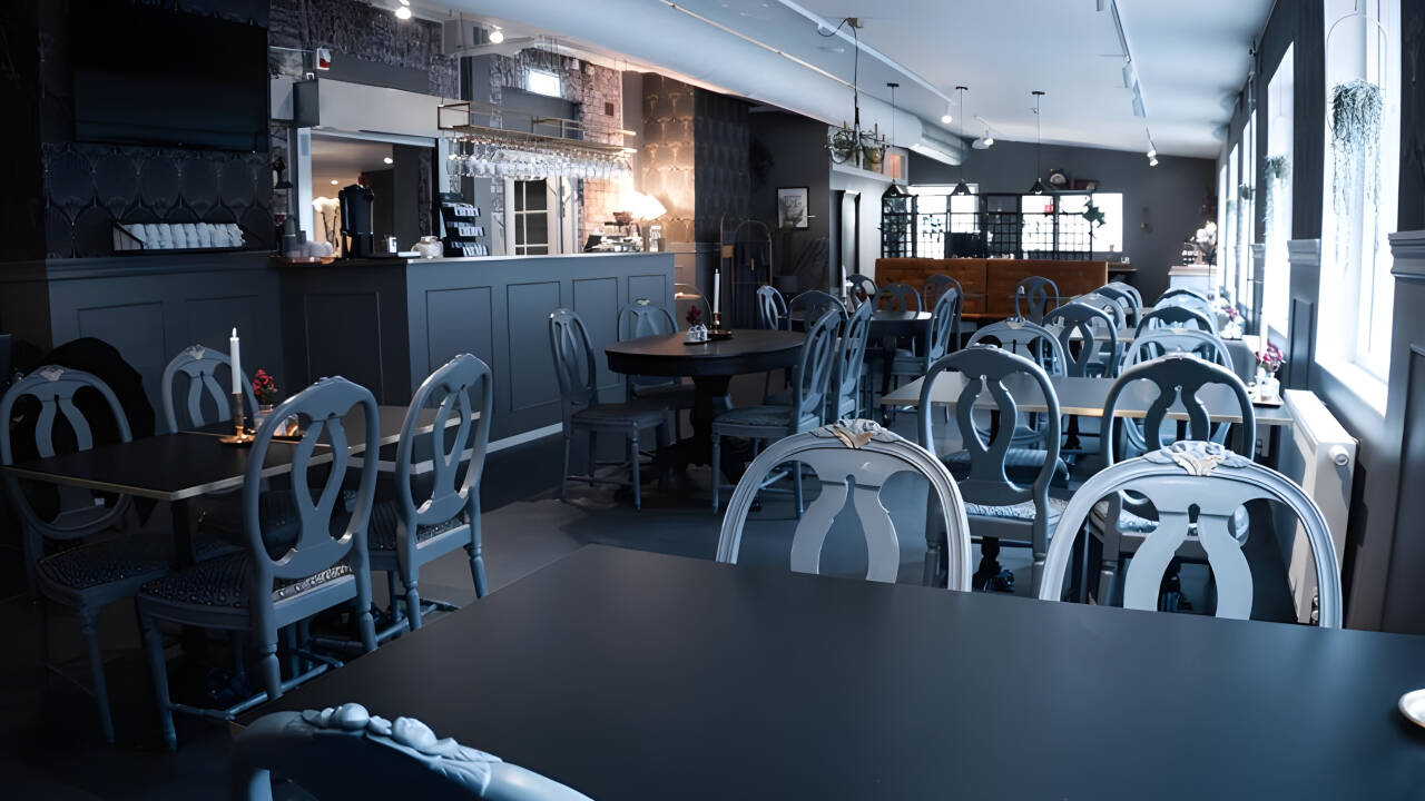 Restaurangen och baren/loungen passar perfekt för middag eller en kvällsdrink efter dagens äventyr.