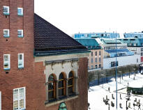 Comfort Hotel Jazz har Borås mest sentrale beliggenhet, med en stor terrasse og sol hele dagen ved anneksbygningen Bakfickan.